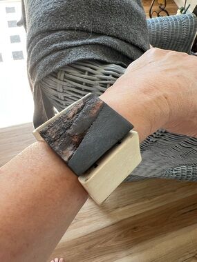 Chunky Two-Tone Stretch Wood  Statement Cuff — Cream, Silver  & Dark Brown